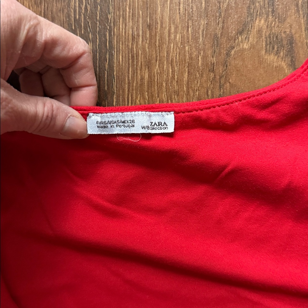 Zara Tank - Picture 2 of 3